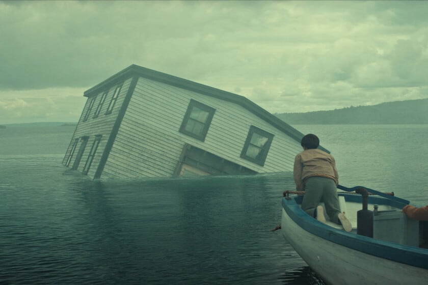 Un pueblo, una fiera y el mar que no perdona: viaje a "Below", la apuesta canadiense que se subió a la cima de Netflix
